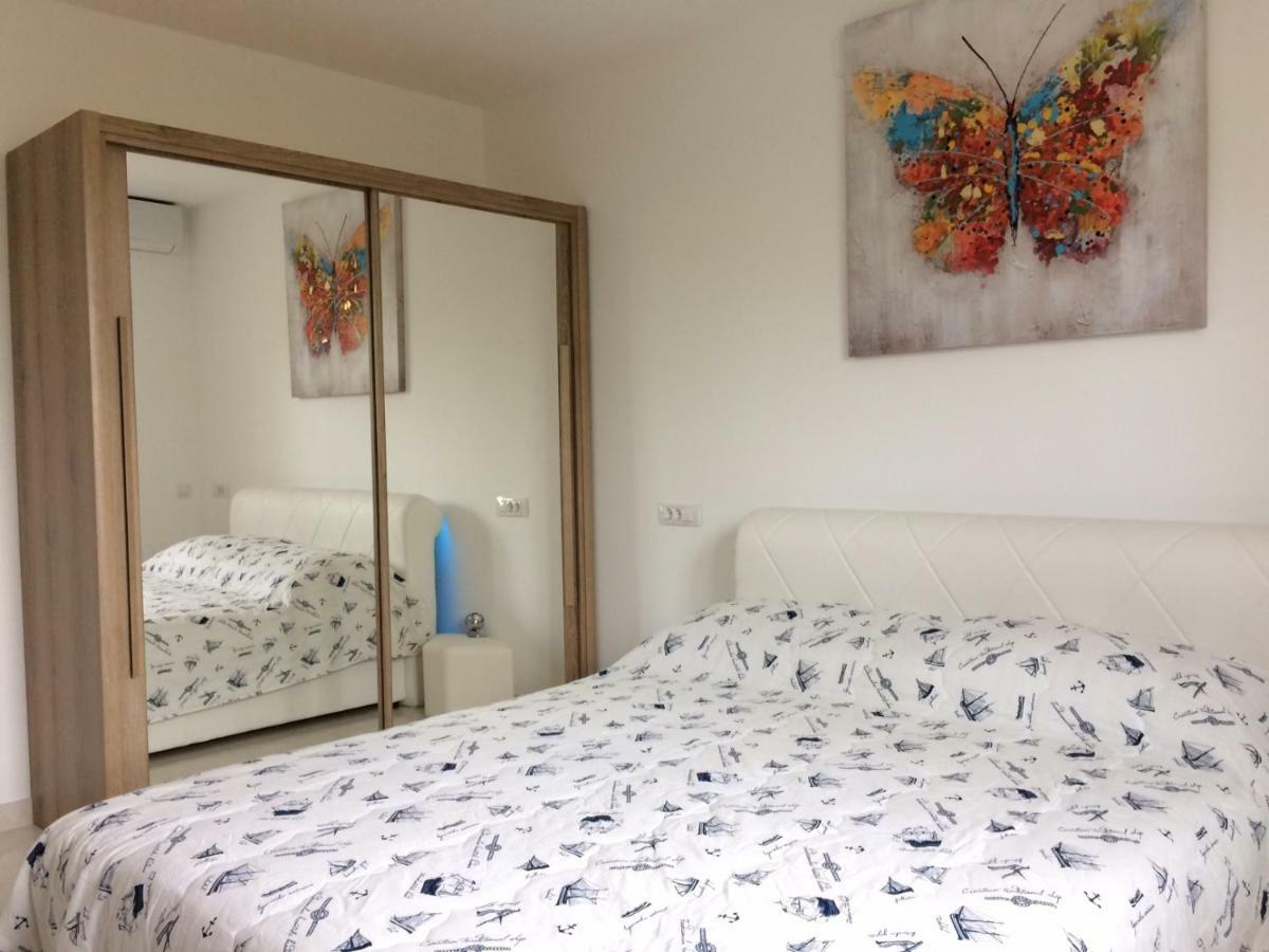 Apartment Marina Komiža Buitenkant foto
